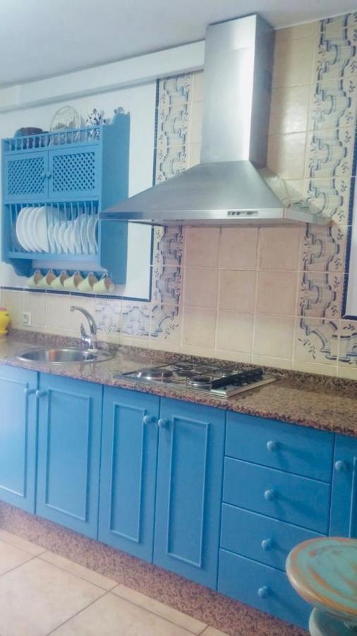 Apartamento Захара де лос Атунес Екстериор снимка